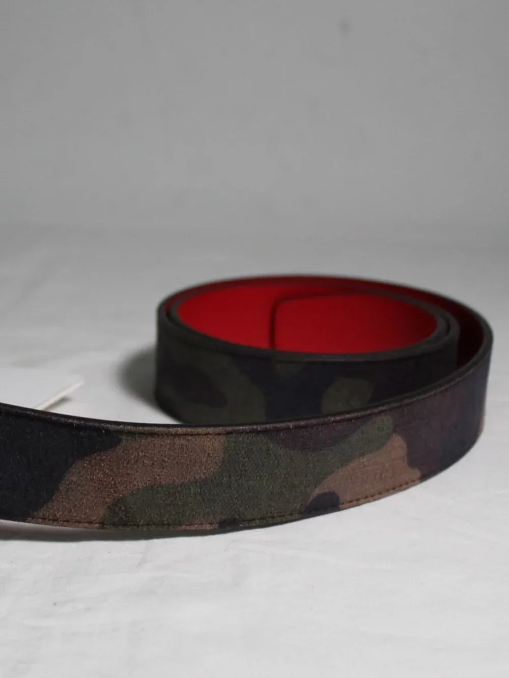 NEW Christian Louboutin Camo Crosta Leather Belt Spike Studded 105 42